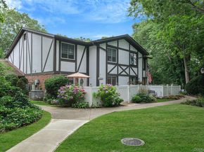 203 Birchwood Road, Medford NY 11763