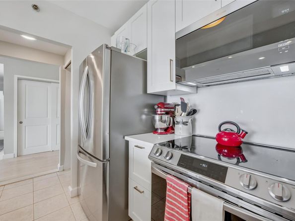 136 Beach 117th Street UPH6/806/8F, Rockaway Park NY 11694