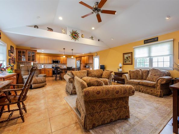 3275 Bay Front Drive, Baldwin NY 11510
