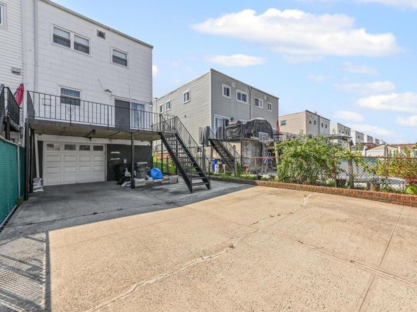 10573 Avenue L, Brooklyn NY 11236