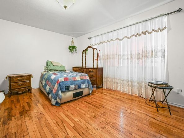 10573 Avenue L, Brooklyn NY 11236