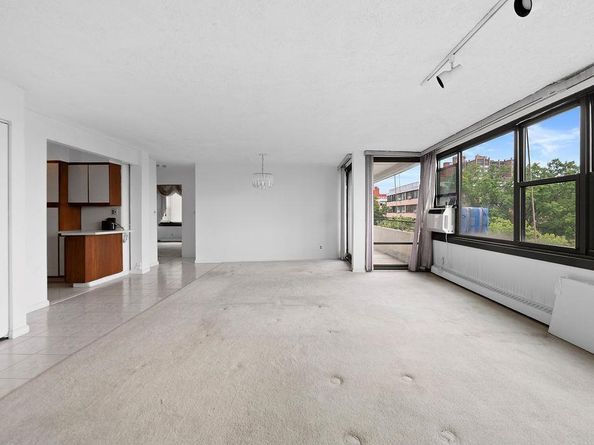 162-40 9th Avenue 7A, Beechhurst NY 11357