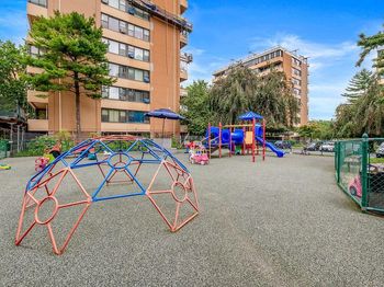 162-40 9th Avenue
