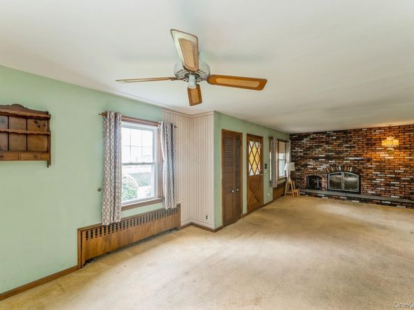 15 Cleveland Place, Glen Cove NY 11542