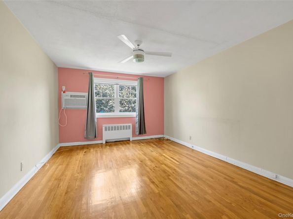 226-09 Union Turnpike B, Bayside NY 11364