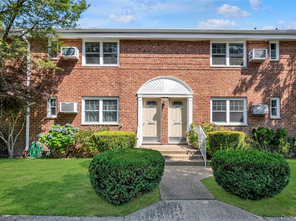 226-09 Union Turnpike B, Bayside NY 11364