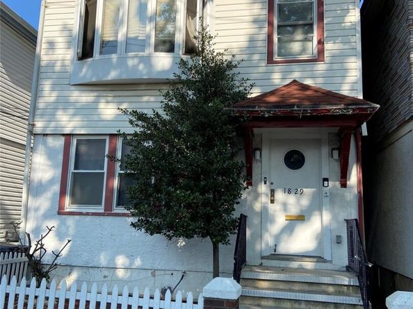 18-29 129 Street, College Point NY 11356