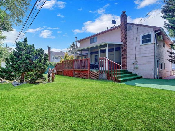 57 Elizabeth Drive, Bethpage NY 11714