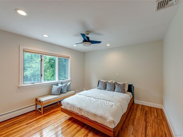 24 Norma Lane, Dix Hills NY 11746