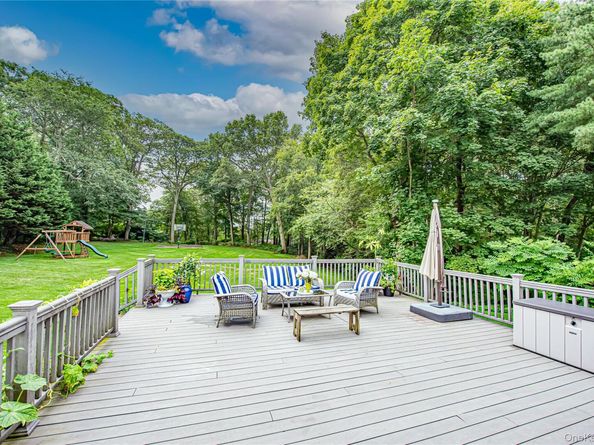 24 Norma Lane, Dix Hills NY 11746