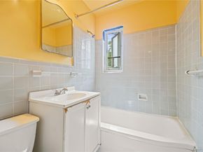 86-06 231st Upper, Queens Village NY 11427