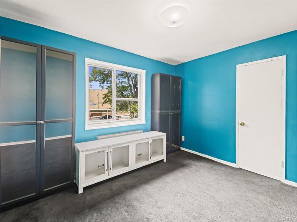 86-06 231st Upper, Queens Village NY 11427