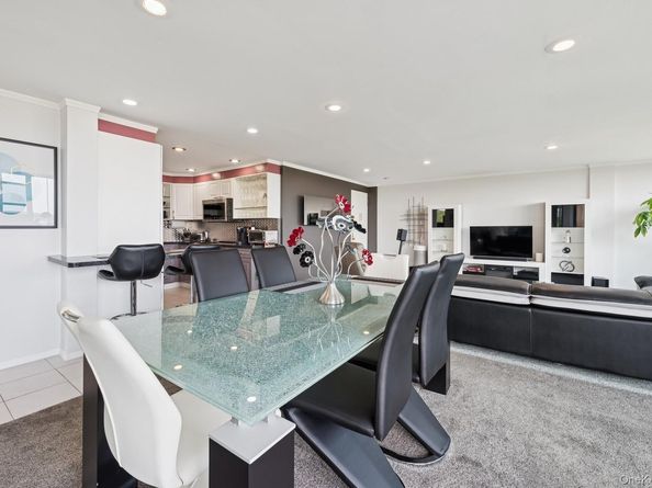 162-40 9th Avenue 8B, Beechhurst NY 11357