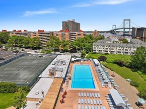 162-40 9th Avenue 8B, Beechhurst NY 11357