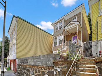 105 Palisade Avenue