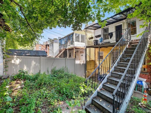 105 Palisade Avenue, Yonkers NY 10701
