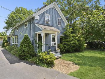 21 HAWKINS Avenue