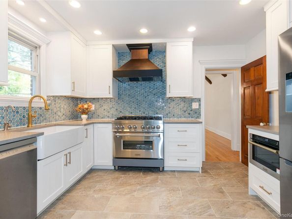 73 Jayson Avenue, Great Neck NY 11021