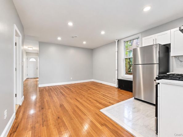 313 Montauk Avenue, Brooklyn NY 11208