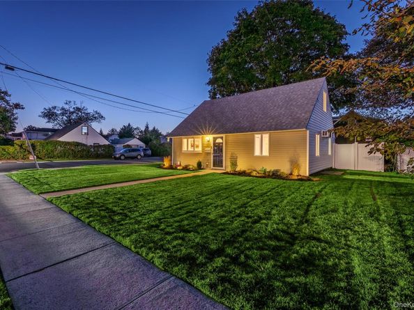 234 Division Avenue, Massapequa NY 11758
