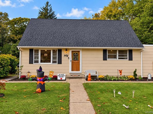 40 Marshall Drive, Selden NY 11784