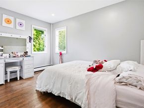 957 Gardiner Drive, Bay Shore NY 11706