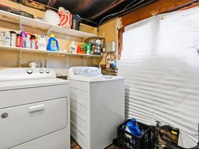 957 Gardiner Drive, Bay Shore NY 11706