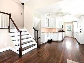 957 Gardiner Drive, Bay Shore NY 11706