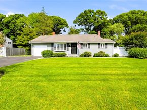 957 Gardiner Drive, Bay Shore NY 11706