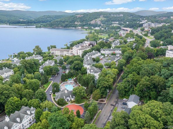 414 Highridge Court, Peekskill NY 10566