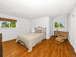 10 Rye Place, Commack NY 11725