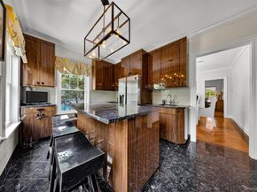 3215 Murray Lane, Flushing NY 11354