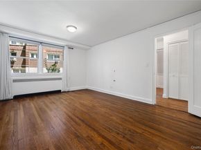 9 Sentry Place TR, Scarsdale NY 10583