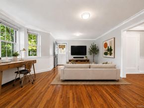 9 Sentry Place TR, Scarsdale NY 10583
