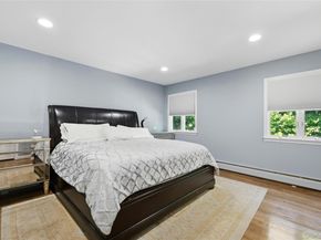 10 Mansfield Lane S, East Northport NY 11731