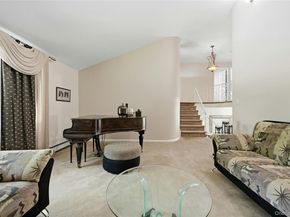 10 Mansfield Lane S, East Northport NY 11731