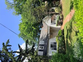 182 E Rockaway Road, Hewlett NY 11557
