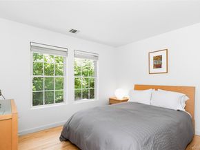 20 Spinnaker Way, Southampton NY 11968
