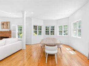 20 Spinnaker Way, Southampton NY 11968