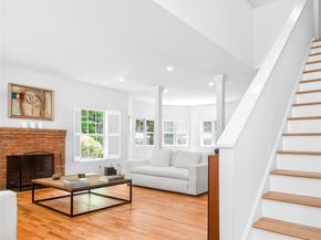 20 Spinnaker Way, Southampton NY 11968