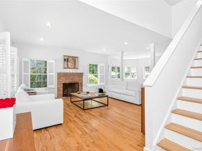 20 Spinnaker Way, Southampton NY 11968