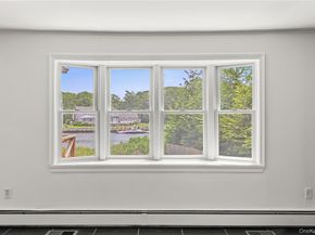Undisclosed Address #1010553, Aquebogue NY 11931