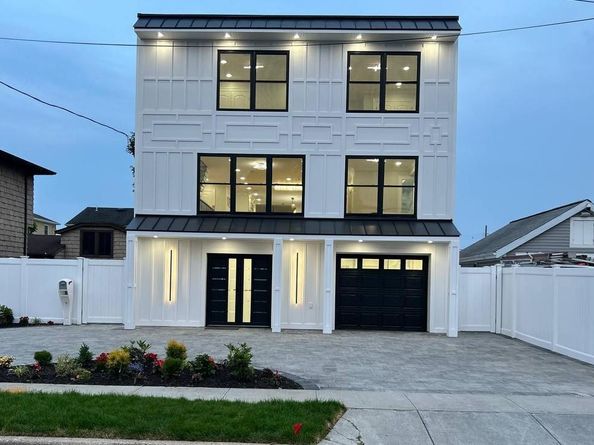 2450 Florin Court, Bellmore NY 11710