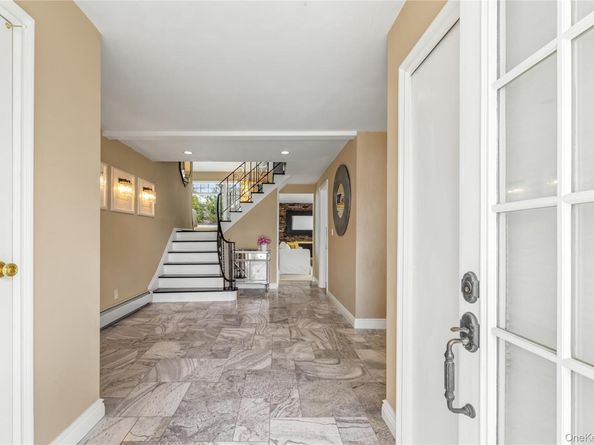 22 Delaware Avenue, Jericho NY 11753