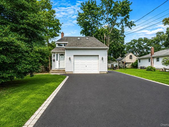 35 E 6th Street, Patchogue NY 11772