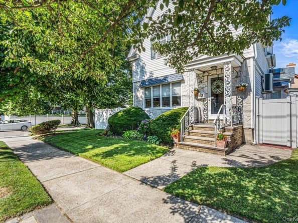 1003 149th Street, Whitestone NY 11357