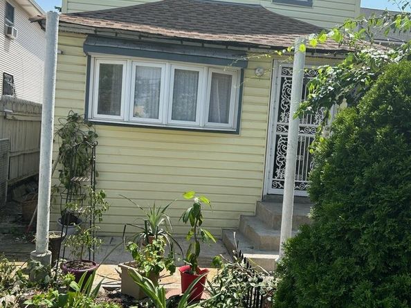 135-23 Springfield Boulevard, Springfield Gardens NY 11413