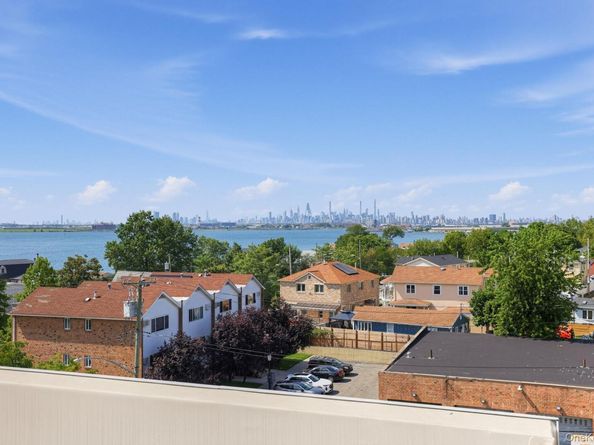 219 Admiral Lane 2219H, Bronx NY 10473