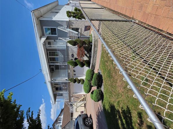 164-15 98th Street, Howard Beach NY 11414