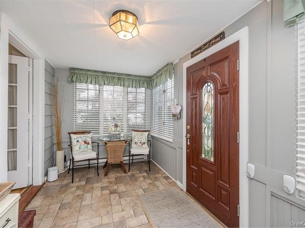 18 Yale Place, Lynbrook NY 11563